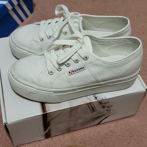 Superga - Platform Sneakers